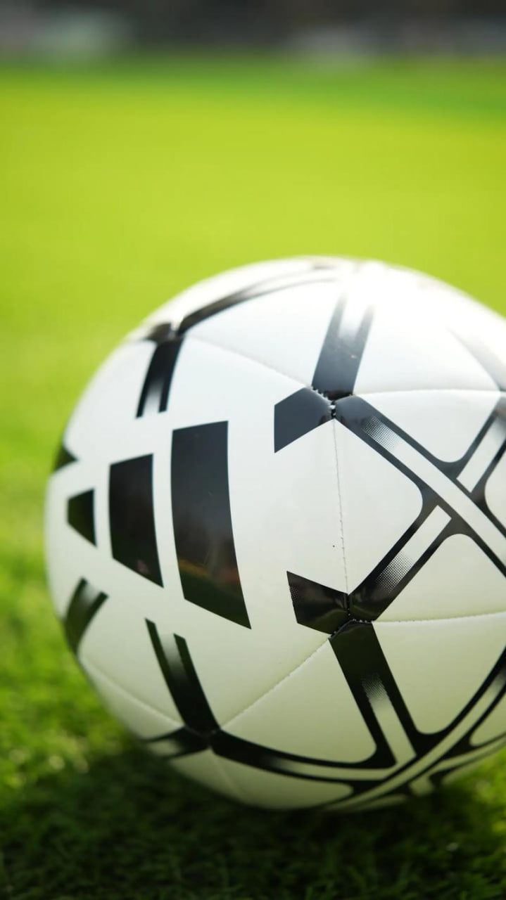 足球教练使用数据分析工具